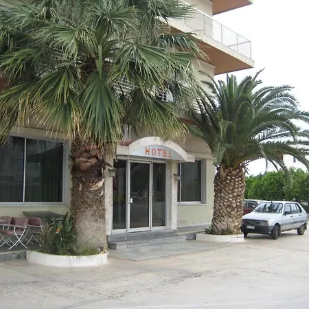 ホテル Alexandros